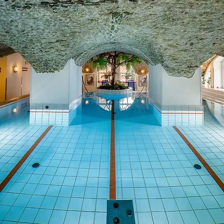 Hotel Post 4*