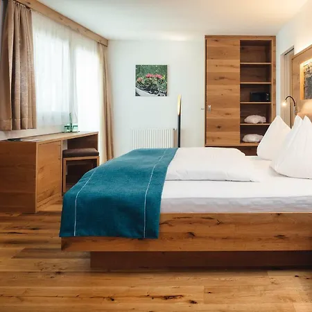 波斯特酒店 酒店