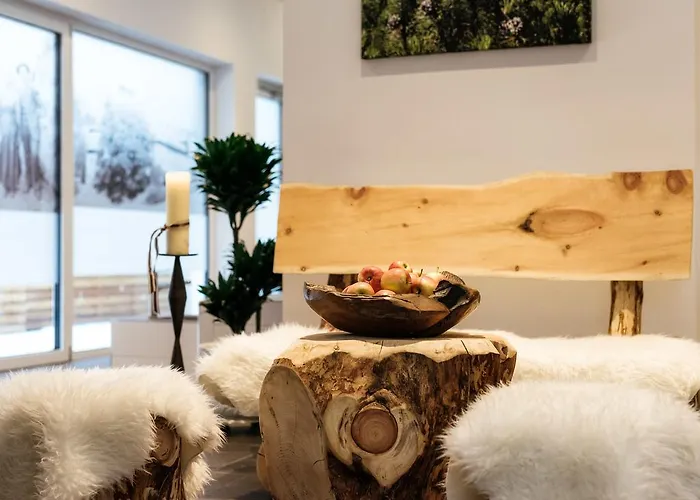 بوست فندق 4*