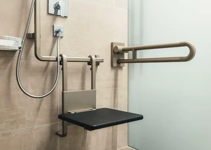 فندق بوست ناودرس