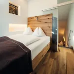 ホテル Post