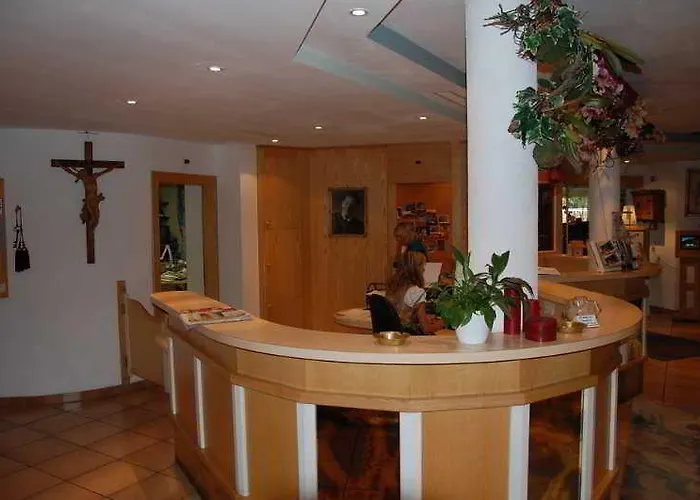 Post ホテル ナウダース