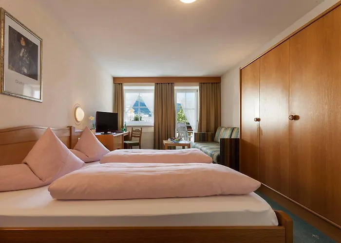 Post ホテル ナウダース